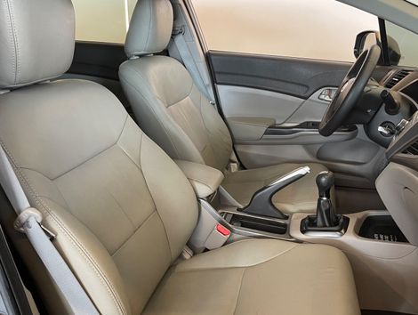 Honda Civic Sedan LXS 1.8/1.8 Flex 16V Mec. 4p