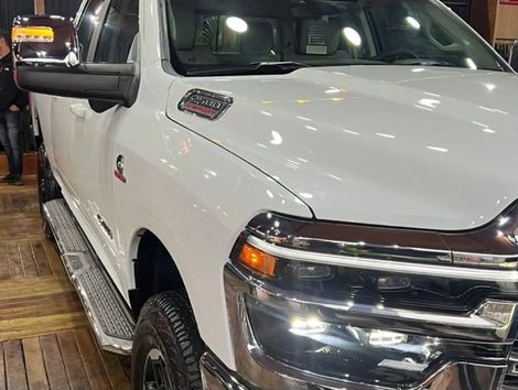 RAM 6.7 16 TURBO DIESEL LARAMIE CD 4X4 AUTOMATICO