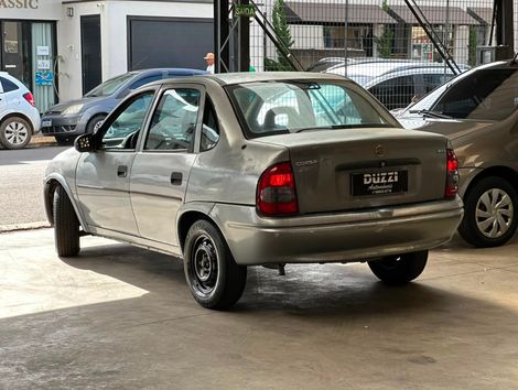 Chevrolet Corsa Sedan Super 1.0 MPFI 4p