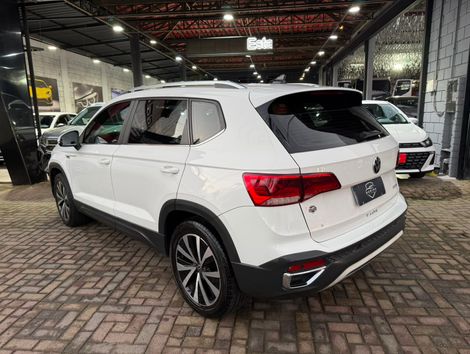 VolksWagen TAOS Highline 1.4 250 TSI Flex Aut.