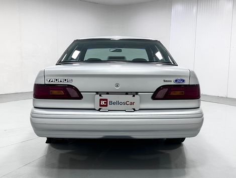 Ford Taurus L/LX 3.0 V6