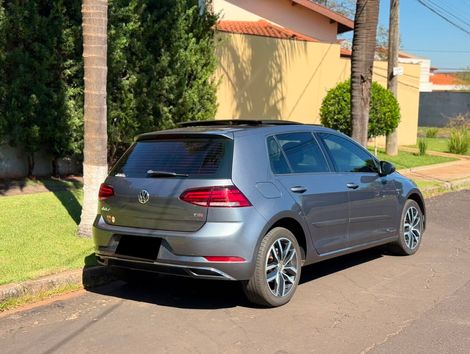 VolksWagen Golf Comfort. 200 TSI 1.0 Flex 12V Aut.