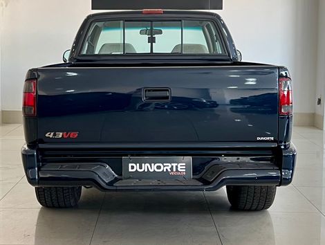Chevrolet S10 Pick-Up Luxe 4.3 V6 CE