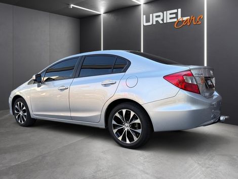 Honda Civic Sedan LXR 2.0 Flexone 16V Aut. 4p