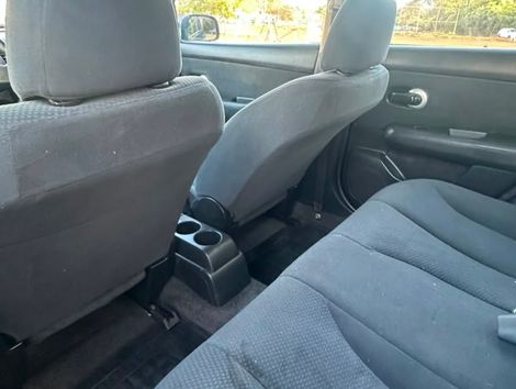 Nissan TIIDA Sedan 1.8 16V Flex Fuel 4p