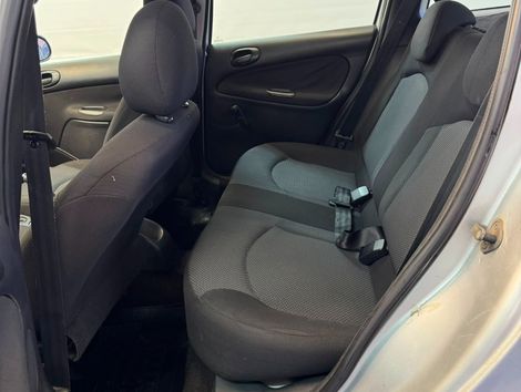 Peugeot 207 SW XR 1.4 Flex 8V 5p