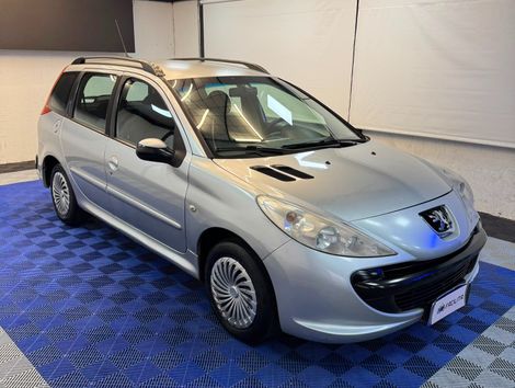 Peugeot 207 SW XR 1.4 Flex 8V 5p