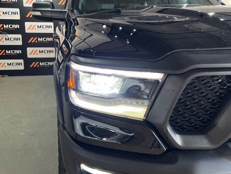 RAM 1500 REBEL 5.7 HEMI CD V8 4x4 Aut.
