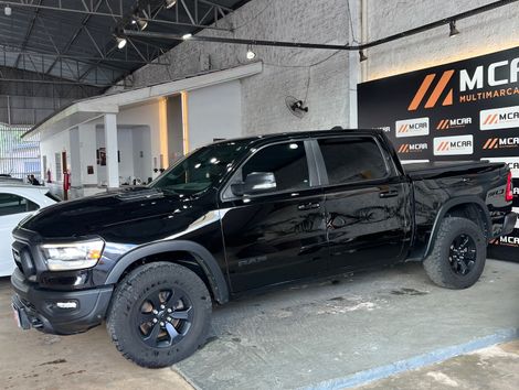 RAM 1500 REBEL 5.7 HEMI CD V8 4x4 Aut.