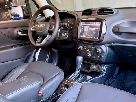 Jeep Renegade Long. T270 1.3 TB 4x2 Flex Aut.