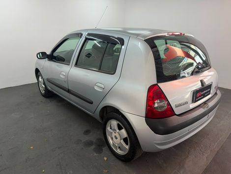 Renault Clio Privilège Hi-Flex 1.6 16V 5p