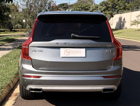 Volvo XC 90 T-6 MOMENTUM 2.0 320cv 5P