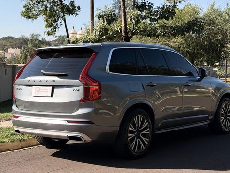 Volvo XC 90 T-6 MOMENTUM 2.0 320cv 5P