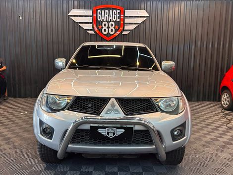 Mitsubishi L200 Triton HPE 3.5 CD V6 24V Flex Aut.