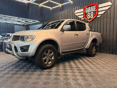Mitsubishi L200 Triton HPE 3.5 CD V6 24V Flex Aut.