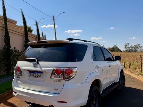 Toyota Hilux CD SR 4x2 2.7 16V/2.7 Flex Aut.