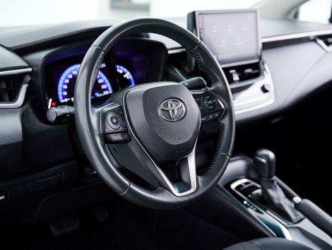 Toyota Corolla GLi 2.0 16V Flex Aut.