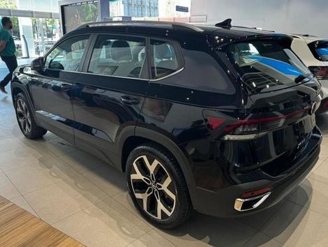 VolksWagen TAOS Highline 1.4 250 TSI Flex Aut.