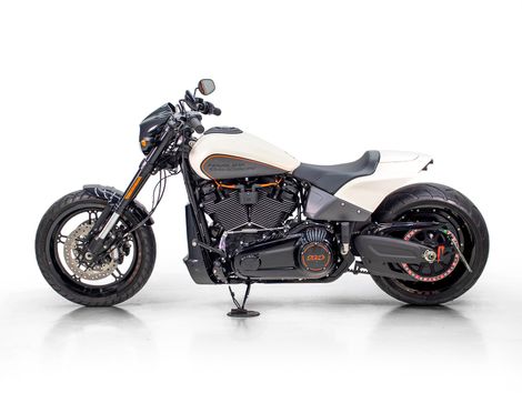 Harley SOFTAIL FXDR