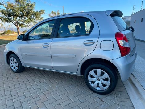 Toyota ETIOS X 1.3 Flex 16V 5p Mec.