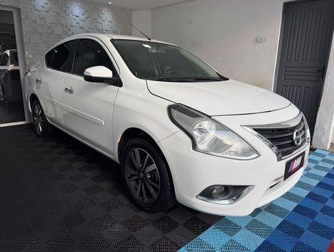 Nissan VERSA SL 1.6 16V FlexStart 4p Aut.