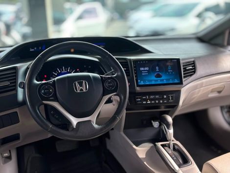 Honda Civic Sedan LXR 2.0 Flexone 16V Aut. 4p
