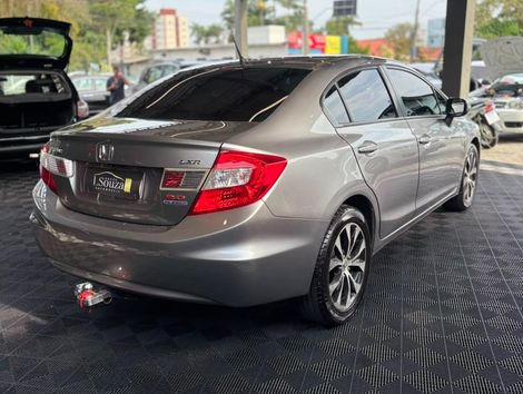 Honda Civic Sedan LXR 2.0 Flexone 16V Aut. 4p