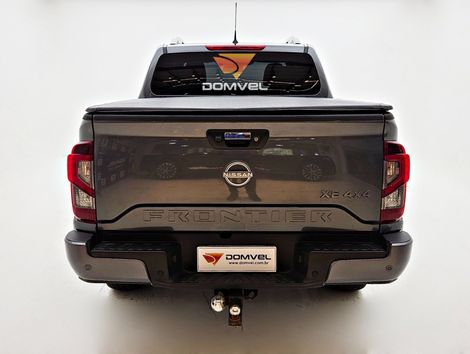 Nissan Frontier XE CD 4x4 2.3 Bi-TB Diesel Aut.