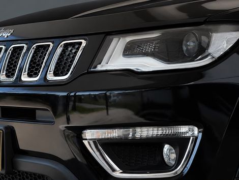 Jeep COMPASS LONGITUDE 2.0 4x2 Flex 16V Aut.