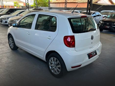 VolksWagen Fox 1.6 Mi Total Flex 8V 5p