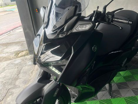 YAMAHA XMAX 250 CONNECTED 