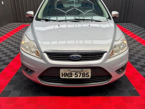 Ford Focus 1.6 S/SE/SE Plus Flex 8V/16V  5p