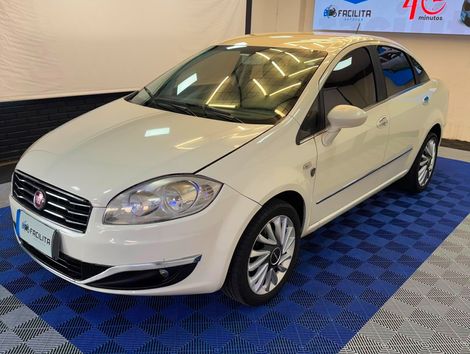 Fiat LINEA ESSENCE 1.8 Flex 16V 4p