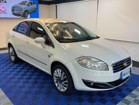 Fiat LINEA ESSENCE 1.8 Flex 16V 4p