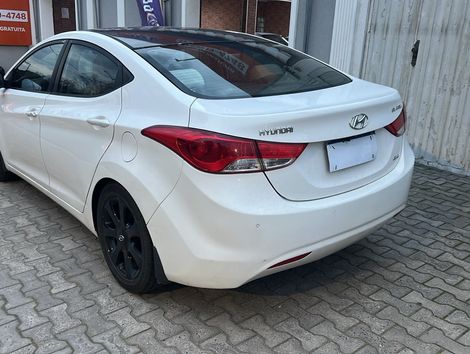 Hyundai Elantra GLS 1.8 16V Aut.