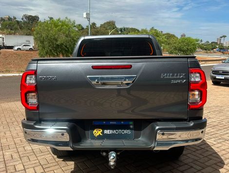 Toyota Hilux CD SRV 4x4 2.8 TDI Diesel Aut.