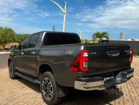 Toyota Hilux CD SRV 4x4 2.8 TDI Diesel Aut.