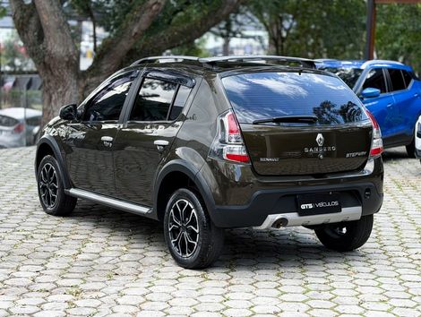 Renault SANDERO STEPWAY Hi-Flex 1.6 16V 5p Aut.