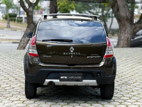 Renault SANDERO STEPWAY Hi-Flex 1.6 16V 5p Aut.