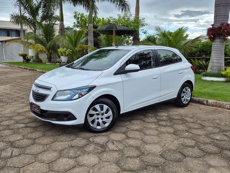 Chevrolet ONIX HATCH LT 1.0 8V FlexPower 5p Mec.