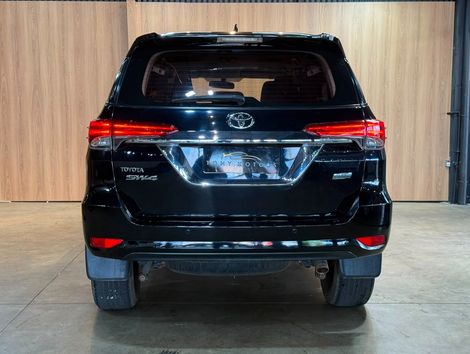 Toyota Hilux CD SR 4x2 2.7 16V/2.7 Flex Aut.