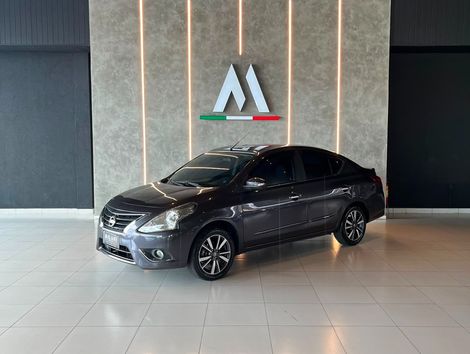 Nissan VERSA UNIQUE 1.6 16V FlexStart 4p Aut.