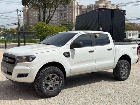 Ford Ranger XLS 2.2 4x4 CD Diesel Mec.