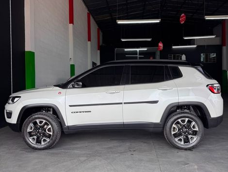 Jeep COMPASS TRAILHAWK 2.0 4x4 Dies. 16V Aut.