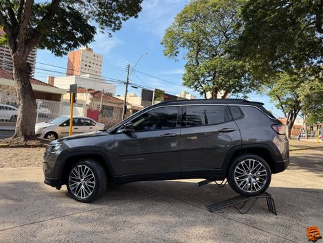 Jeep COMPASS LIMITED T270 1.3 TB 4x2 Flex Aut