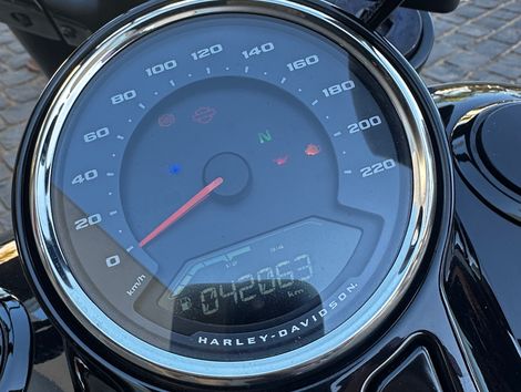 Harley SOFTAIL SPORT GLIDE FLSB