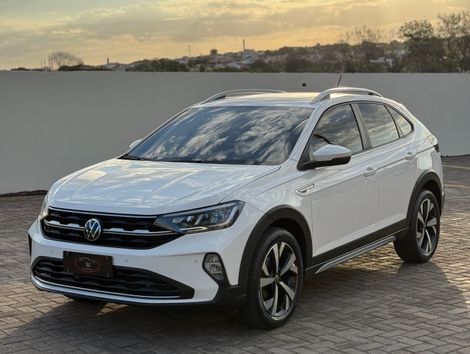 VolksWagen Nivus Highline 1.0 200 TSI Flex Aut.
