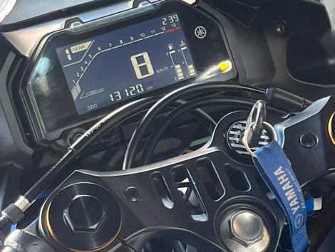 YAMAHA YZF R-3 CONNECTED 321 ABS