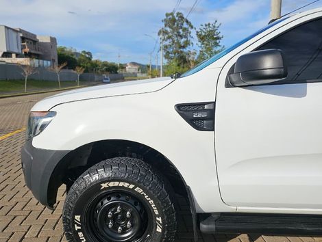 Ford Ranger XL 2.2 4x4 CS Diesel Mec.