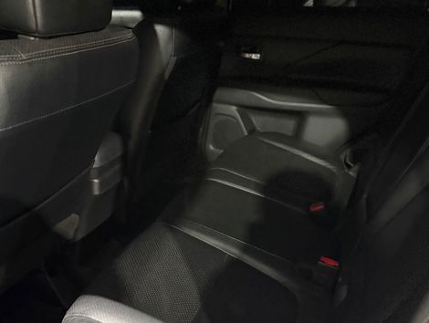 Mitsubishi OUTLANDER 2.2 165cv Diesel Aut.